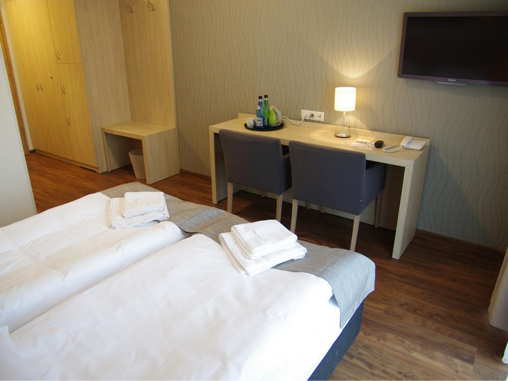 Hotel อูเนียยูฟ ห้อง รูปภาพ