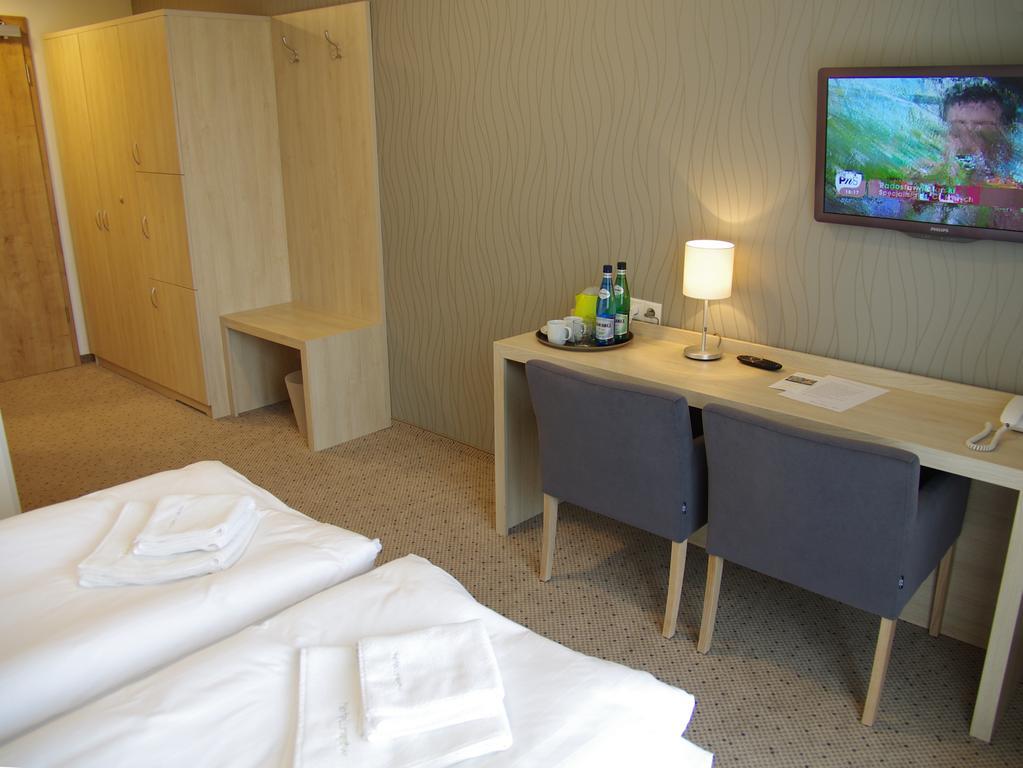 Hotel อูเนียยูฟ ภายนอก รูปภาพ
