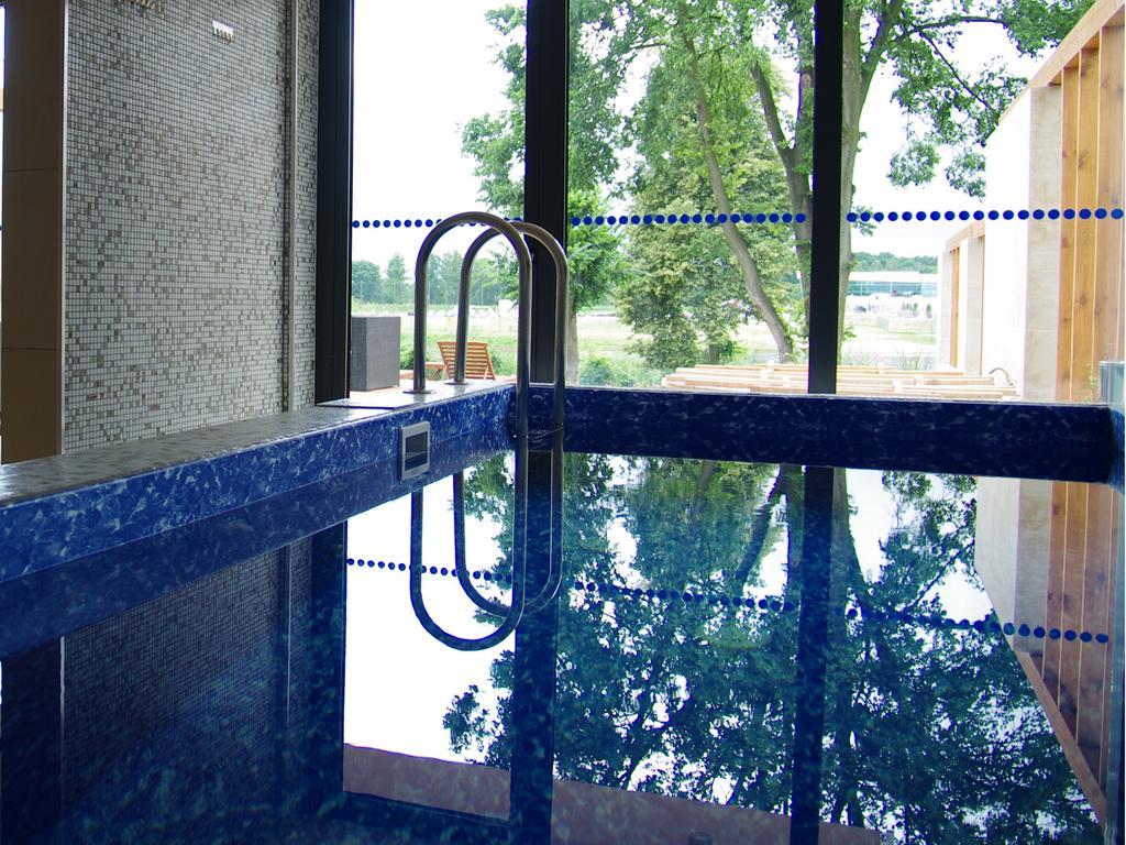 Hotel อูเนียยูฟ ภายนอก รูปภาพ