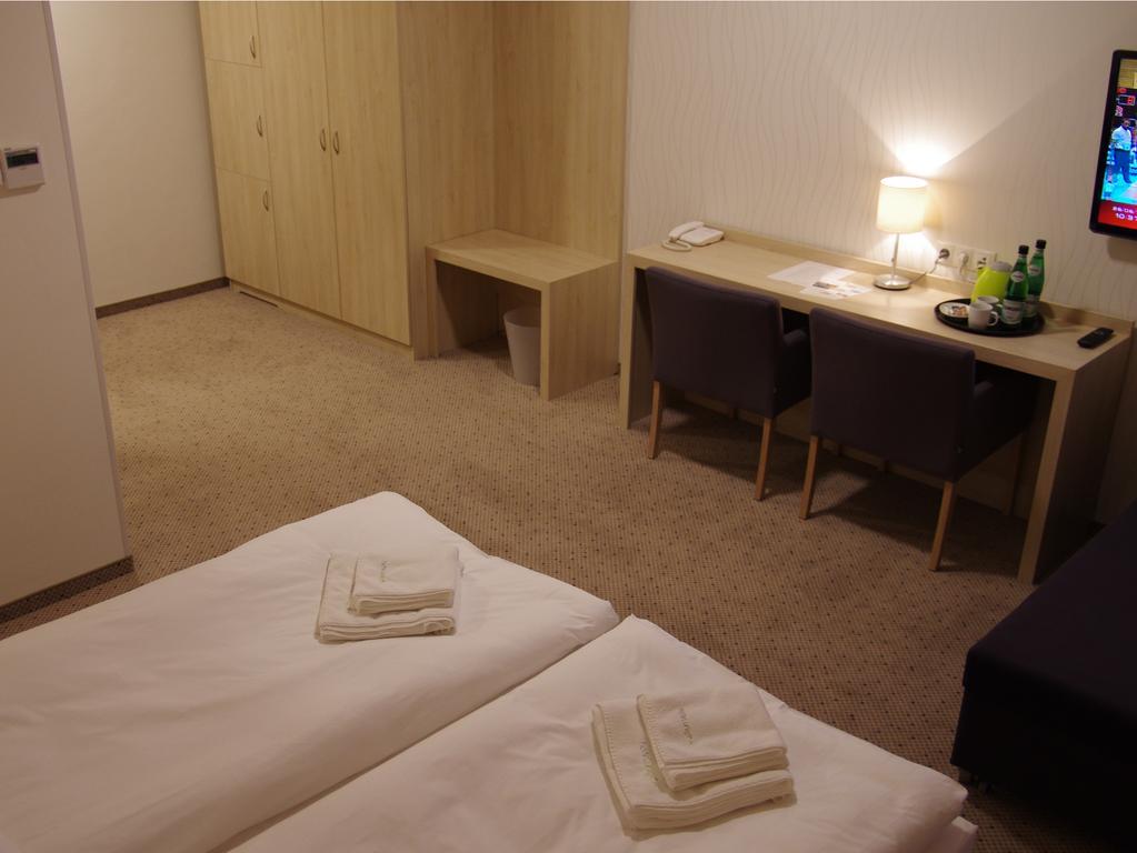 Hotel อูเนียยูฟ ห้อง รูปภาพ